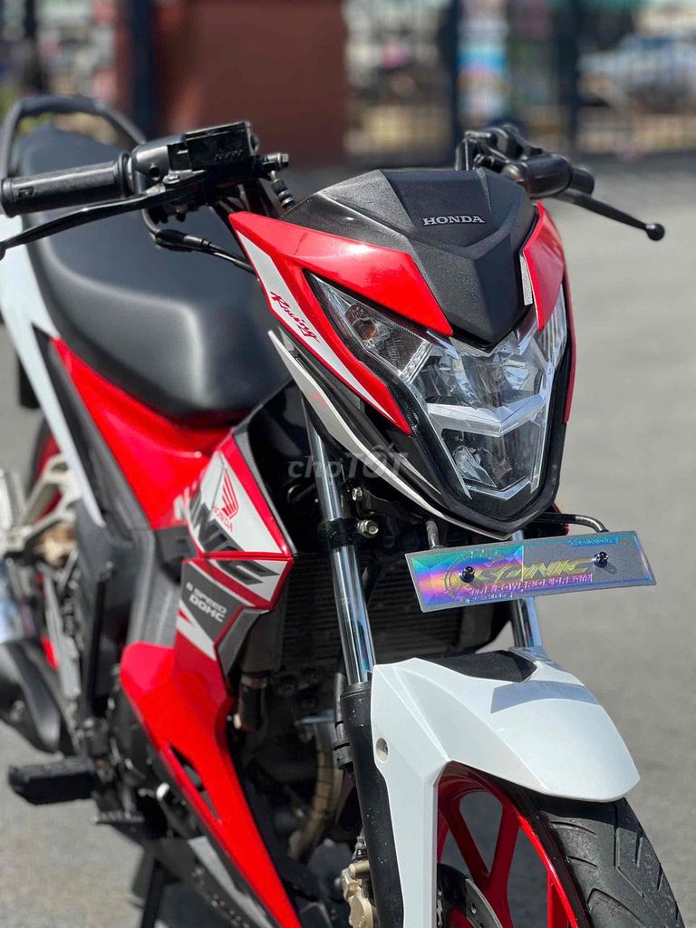 Honda Sonic 150 2019 Trắng Đỏ 18000 km. Mua bán Xe máy tại Quận 11 Tp Hồ Chí Minh được đăng bởi Hưng Từ hình 2