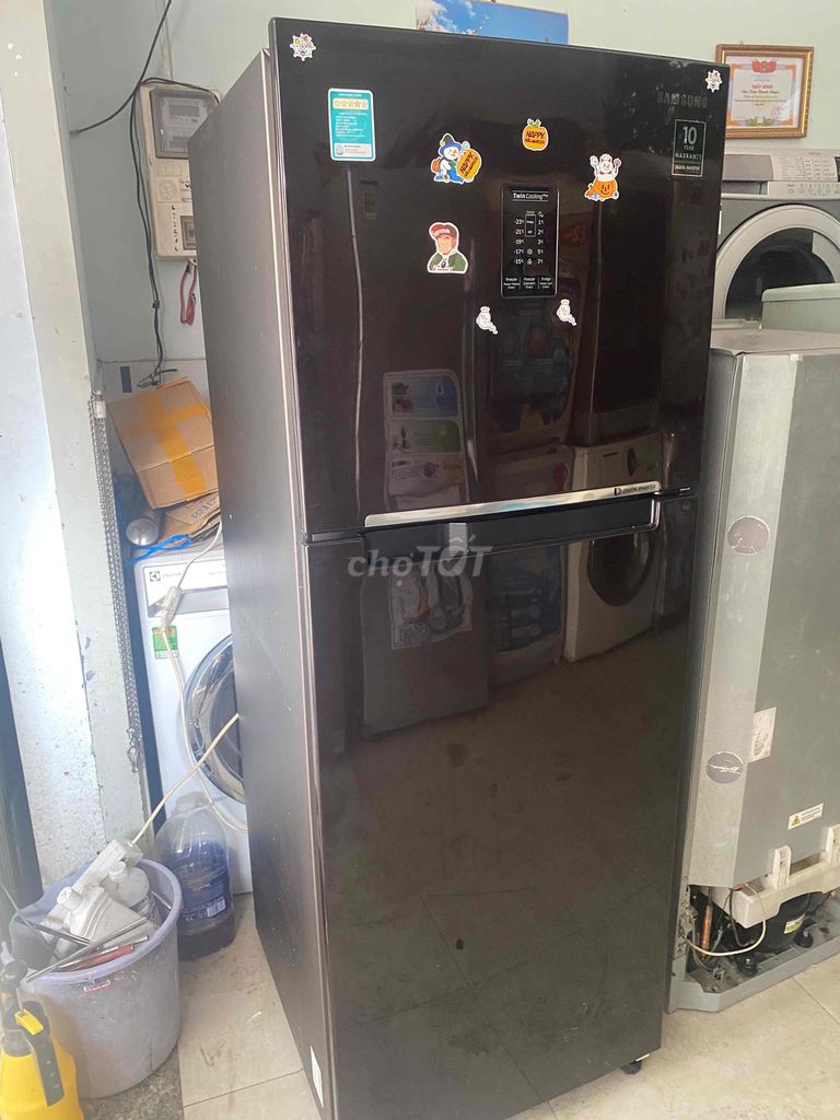 tủ lạnh samsung inventer 300l đã qua sử dụng. Mua bán Tủ lạnh tại Quận 7 Tp Hồ Chí Minh được đăng bởi shop đồ cũ hình 1