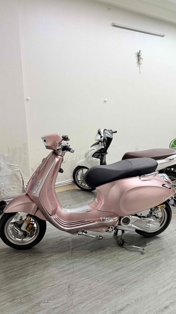 Спринт Piaggio Vespa 125 Up Tech 2026, розовый, 3300 км