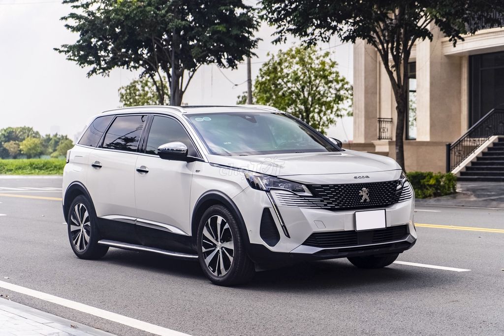 Peugeot 5008 2022 GTLine - trả trước 350tr nhận xe