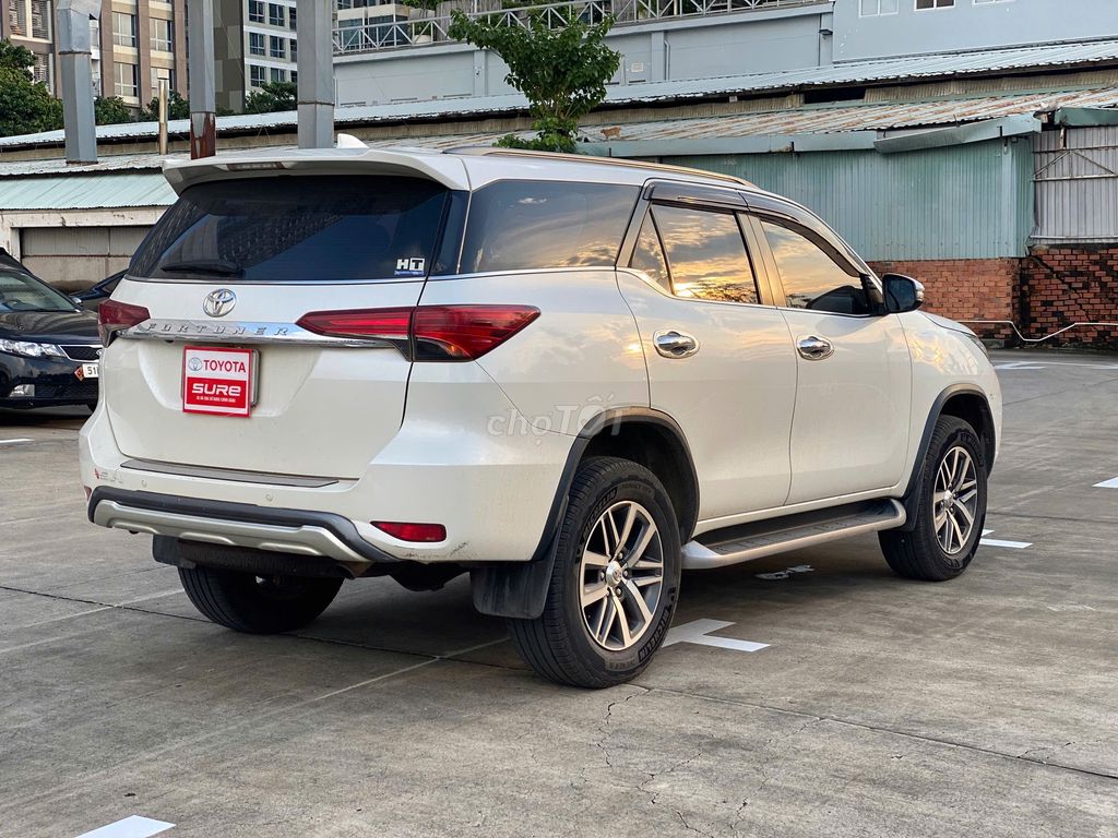 Toyota Fortuner 2019 2.8V 4x4 AT - 135000 km. Mua bán Ô tô tại Quận Bình Thạnh Tp Hồ Chí Minh được đăng bởi Toyota Sure hình 4