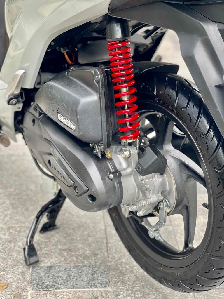 HONDA VISION B.THỂ THAO 2024/GÓP 12 TRIỆU NHẬN XE. Mua bán Xe máy tại Quận Đống Đa Hà Nội được đăng bởi Phạm Văn Đồng hình 11