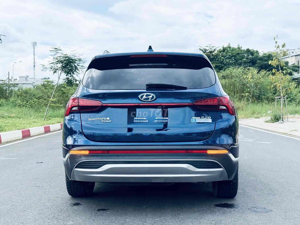 Hyundai Santa Fe 2022 2.2 full dầu odo 3v km. Mua bán Ô tô tại Quận Gò Vấp Tp Hồ Chí Minh được đăng bởi Nam 48 AUTO hình 4