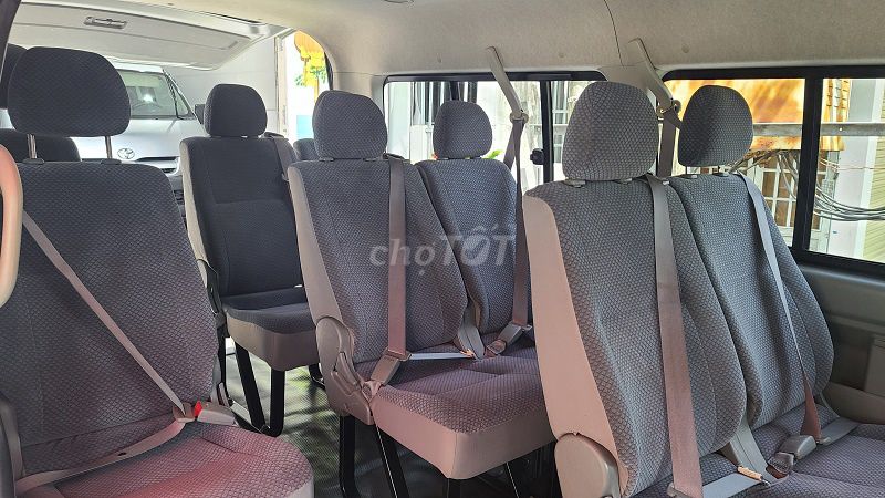 Xe Toyota Hiace 2010 Máy Xăng, Xe Lành Tính. Mua bán Ô tô tại Quận Gò Vấp Tp Hồ Chí Minh được đăng bởi Chợ Xe Cũ Giá Tốt hình 13