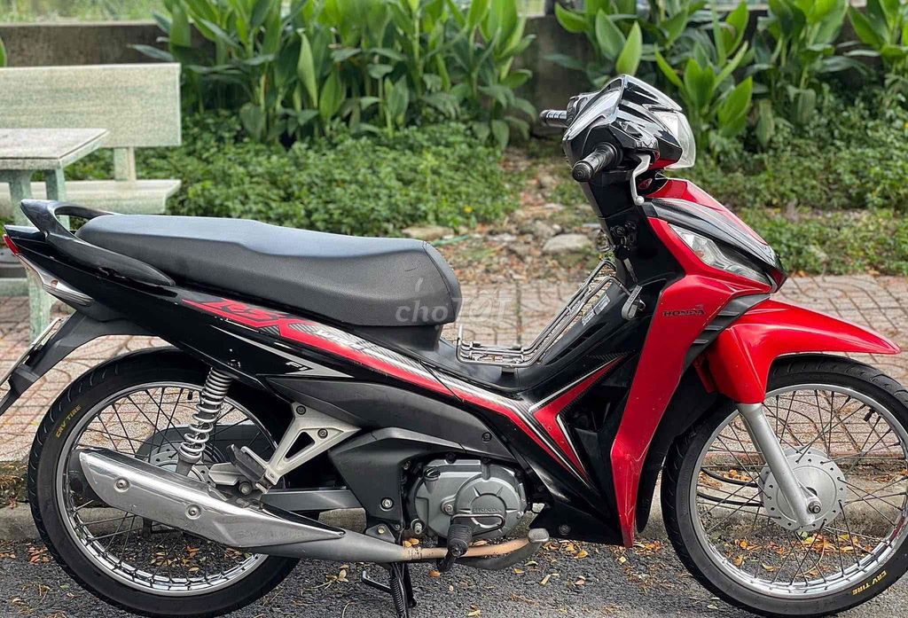 Bán Wave RSX 2017. Mua bán Xe máy tại Quận 10 Tp Hồ Chí Minh được đăng bởi chánh hình 5