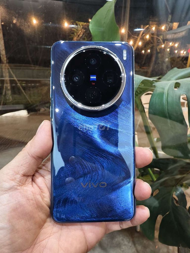 Vivo X200 12/256G zin keng như mới bóc seal. Mua bán Điện thoại tại Quận Ninh Kiều Cần Thơ được đăng bởi QYN hình 1