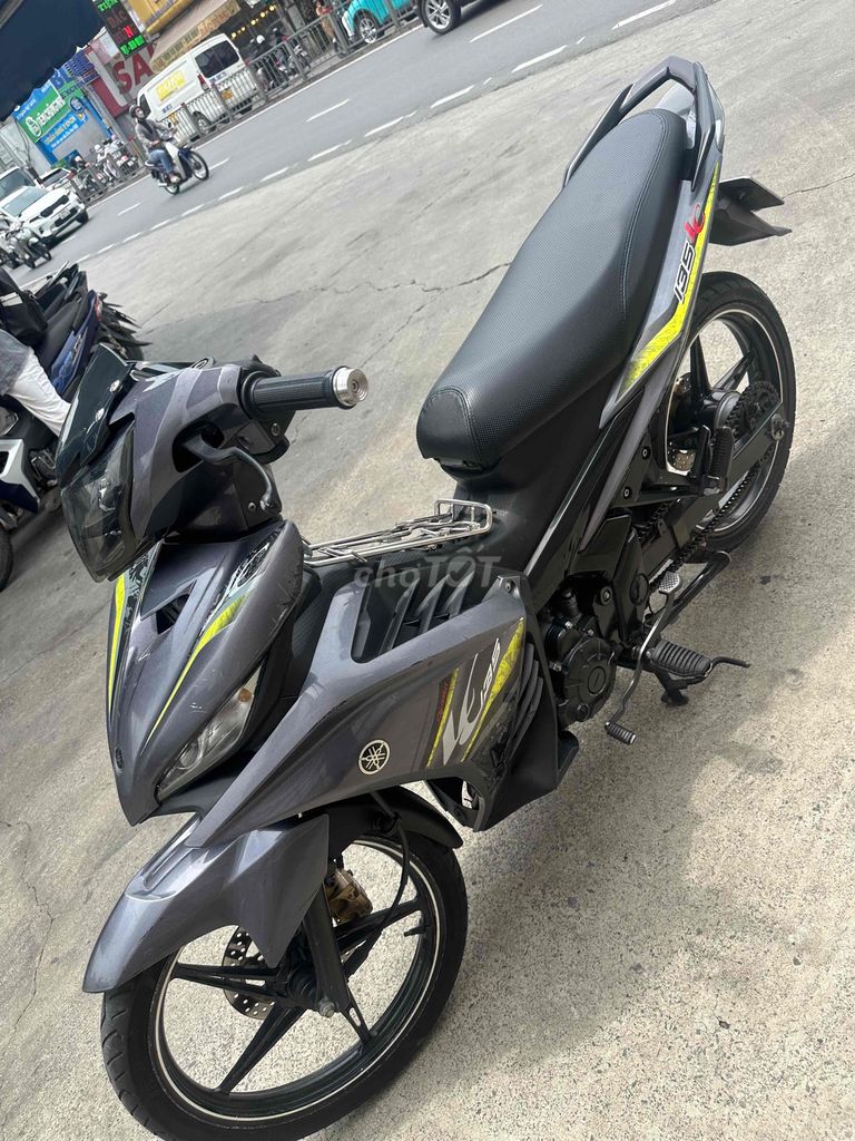 Yamaha Exciter 135cc 2014 Ручная коническая серая