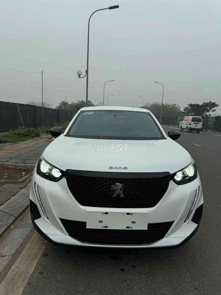 Peugeot 2008 SX 2022 Active 1.2 AT rất mới. Mua bán Ô tô tại Quận Nam Từ Liêm Hà Nội được đăng bởi Auto Anh Tuấn hình 4