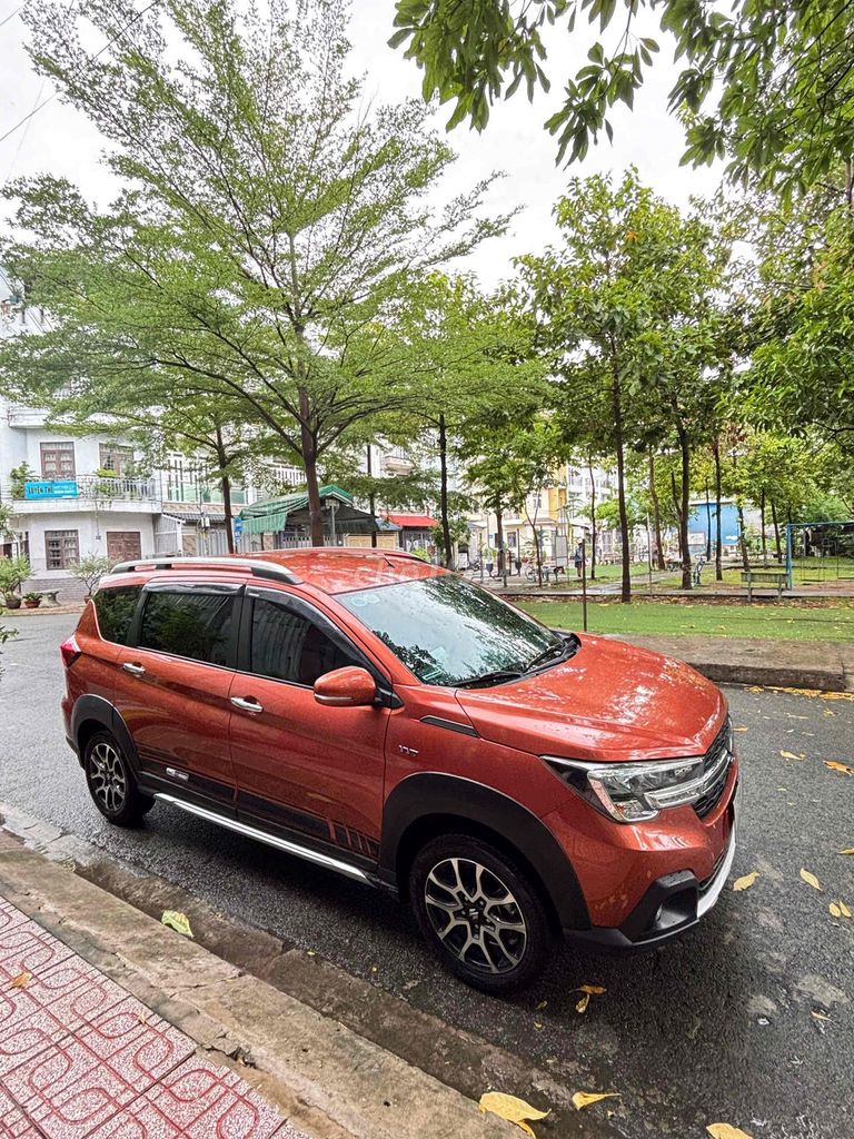 7-местная камера Suzuki XL7 2022