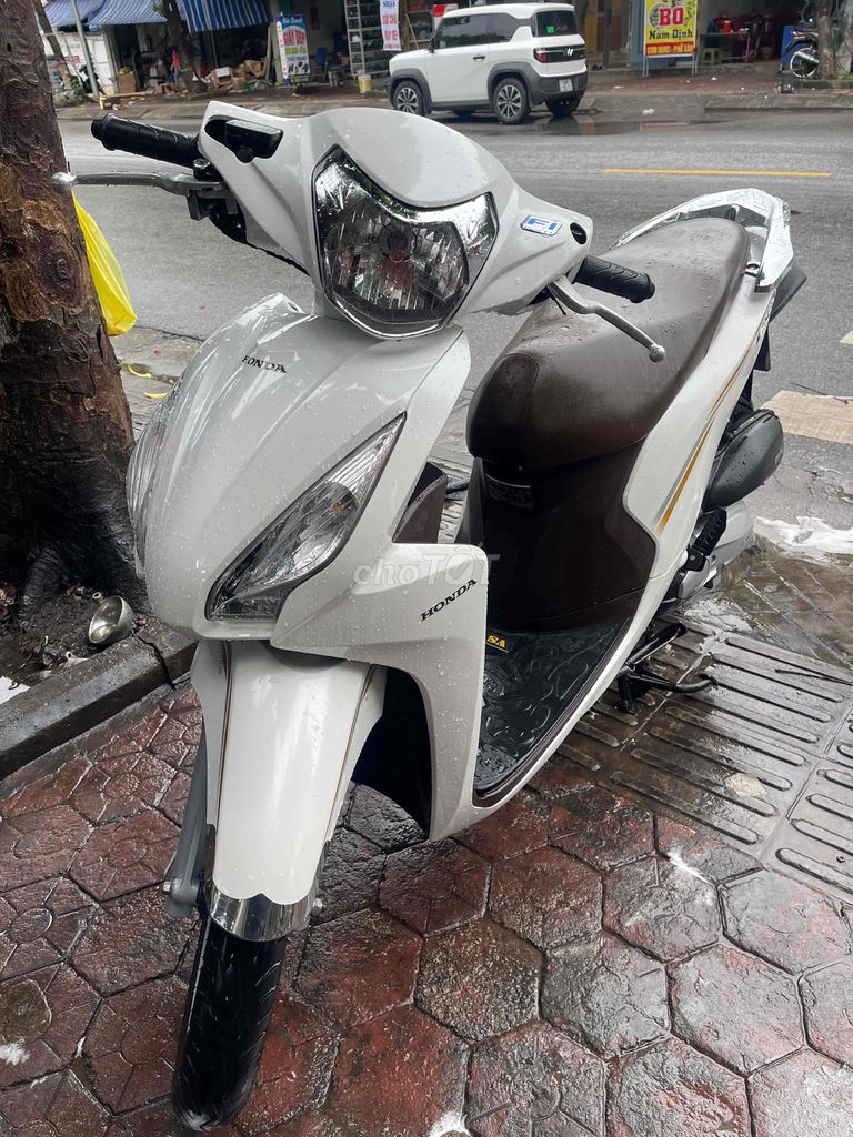 Vission 2019 khóa chìa trắng lâu xe thật đẹp  Máy. Mua bán Xe máy tại Quận Kiến An Hải Phòng được đăng bởi Xe máy Hoàng Anh  hình 3