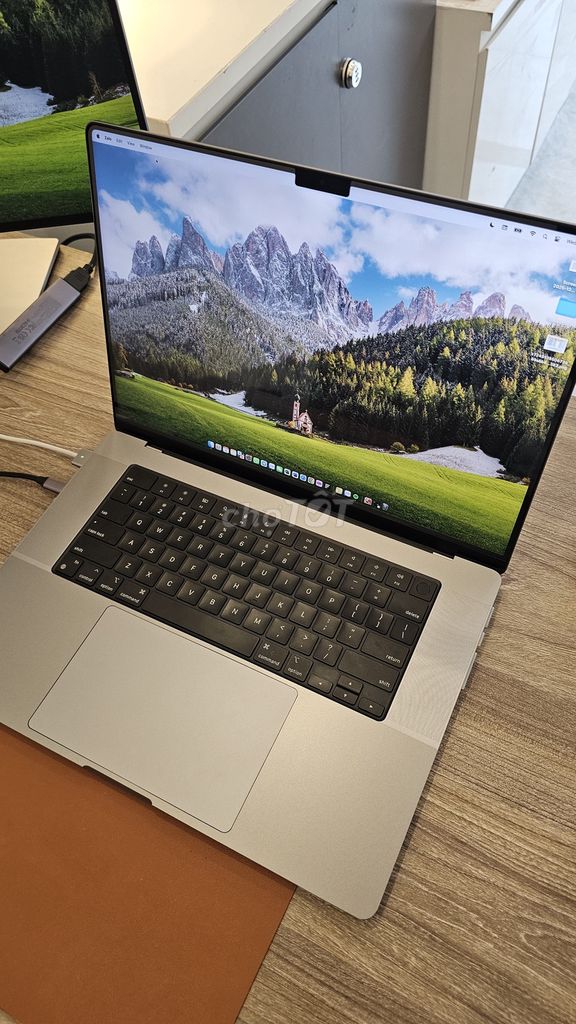Apple Macbook Pro M1 Pro 16 inch 16GB/512GB. Mua bán Laptop tại Quận Ba Đình Hà Nội được đăng bởi Brian Ha hình 1