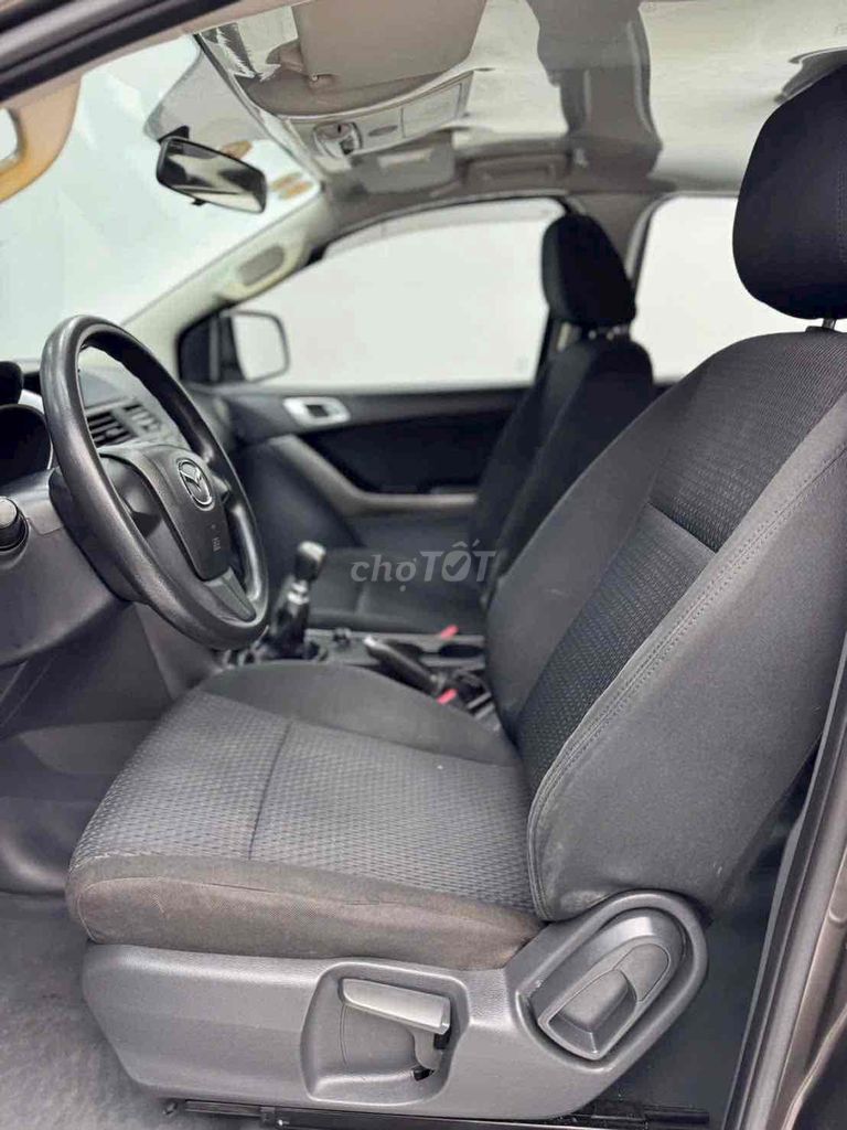 Mazda BT 50 2017 2.2L 4x4 MT - 86000 km. Mua bán Ô tô tại Thành phố Buôn Ma Thuột Đắk Lắk được đăng bởi AUTO  THẮNG TOÀN PHÁT  hình 10