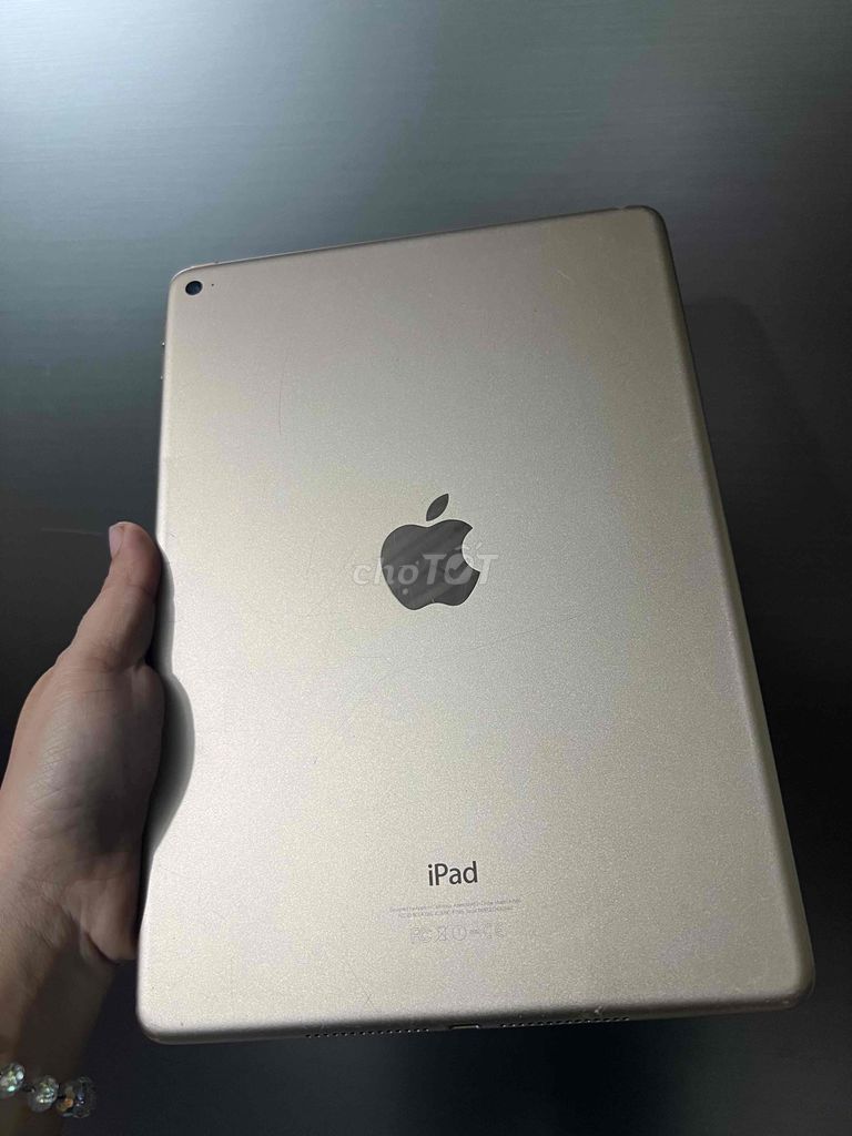 IPad Air 2 bộ nhớ 64G cần bán