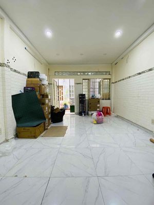 HẺM 3M CMT8 P.12 QUẬN 10 - 3 TẦNG -33M2 - CHỈ 5 TỶ TL. Mua bán nhà ở tại Quận 10 Tp Hồ Chí Minh được đăng bởi Ngọc Thuận 