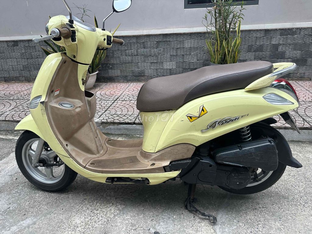 Nozza Fi 2012. máy êm ngon. BS 77 cavet đầy đủ. Mua bán Xe máy tại Quận Bình Thạnh Tp Hồ Chí Minh được đăng bởi Cửa hàng bán xe cũ hcm bình thạnh hình 4