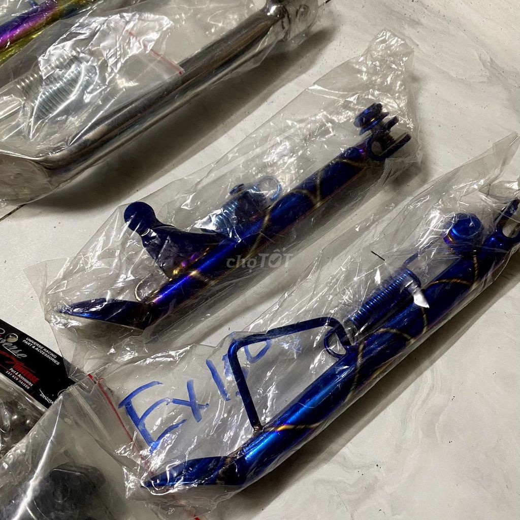 thanh lý nhiều món đồ chơi xe máy mới 100%. Mua bán Phụ tùng xe tại Quận 10 Tp Hồ Chí Minh được đăng bởi nguyễn thịnh hình 7