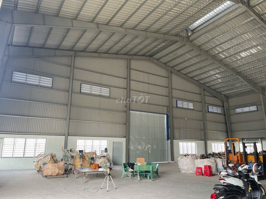 Cho thuê kho xưởng sản xuất mới xây, Long An ,KV: 4.000m2, X: 1.050m2