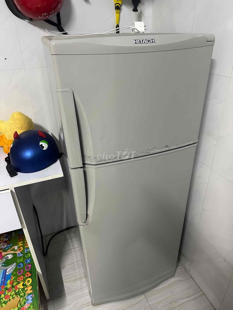 Tủ lạnh Hitachi Xám. Mua bán Tủ lạnh tại Huyện Châu Thành Trà Vinh được đăng bởi Trung nguyễn  hình 1