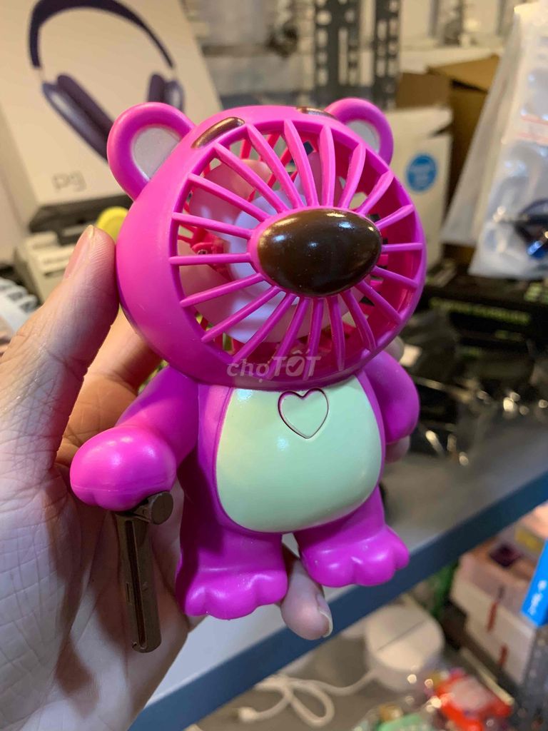 Quạt mini Gấu Lotso Hồng Nhựa. Mua bán Quạt tại Quận Liên Chiểu Đà Nẵng được đăng bởi Shop thanh lý phụ kiện hình 1