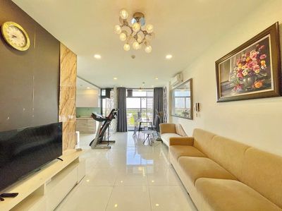 Аренда · 2 комн. · 85 м² · Quận 4, ул. Nguyễn Tất Thành