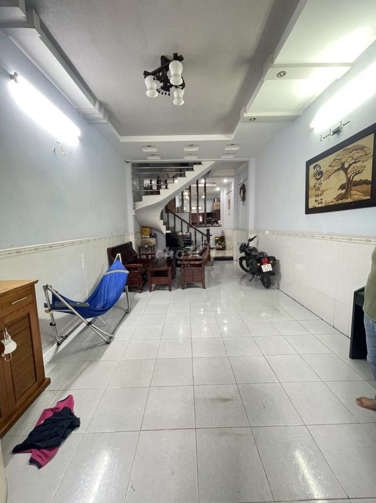 Bán nhà hẻm ô tô  Võ Thành Trang, Tân Bình, 3 tầng 4.2x16, chỉ 6 tỷ X