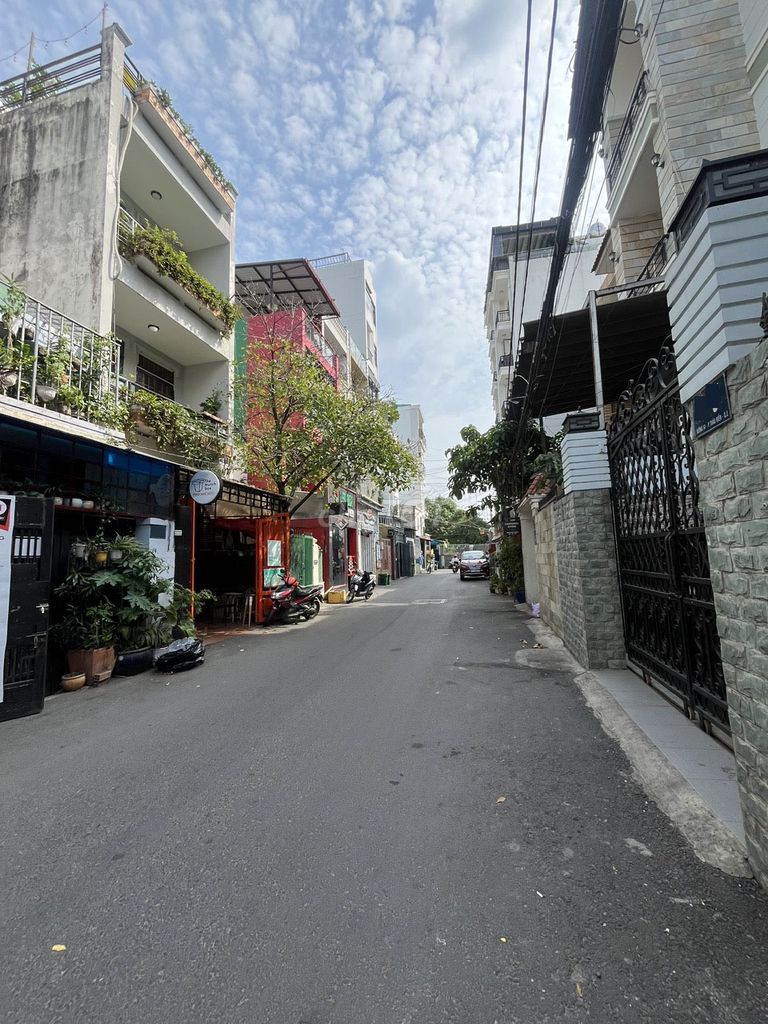 Bán nhà phố mặt tiền, tiện kd/vp, Đ Số 54,xthuy, P. Thảo Điền, 69,5m2.