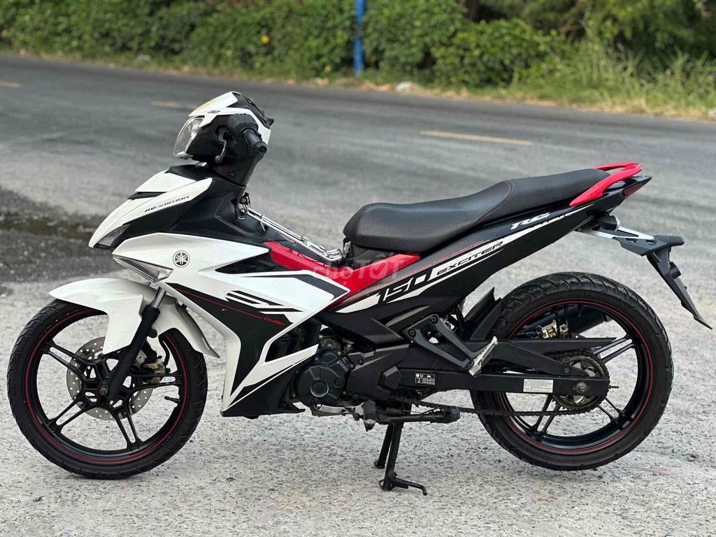 Yamaha Exciter 150 Trắng đỏ đen Zin. Mua bán Xe máy tại Huyện Thạnh Phú Bến Tre được đăng bởi XE MÁY MINH TÂN hình 3
