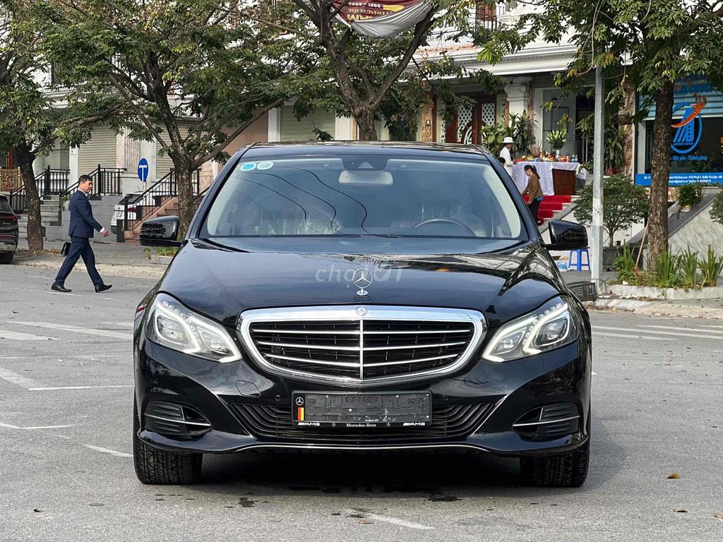 Mercedes Benz E Class 2014 E200 - 80000 km