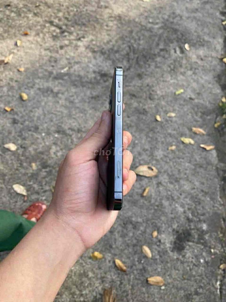 iPhone 12pro. Mua bán Điện thoại tại Huyện Vũng Liêm Vĩnh Long được đăng bởi Khang hình 1