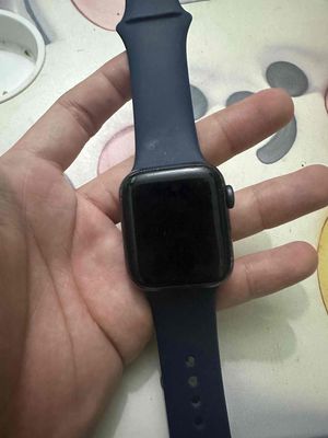 pass Apple Watch seri7 size 40mm