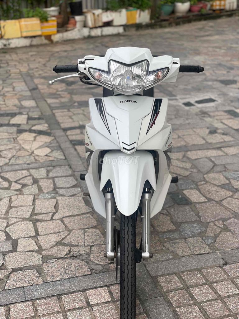 Honda Blade 2018 trả trước 6tr nhận xe