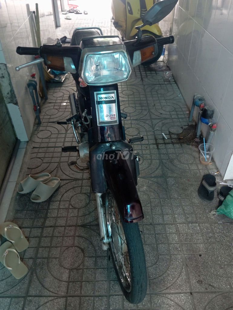 Honda Dream II màu Đen. Mua bán Xe máy tại Thành phố Thủ Dầu Một Bình Dương được đăng bởi Hồ Quân Nhân hình 7