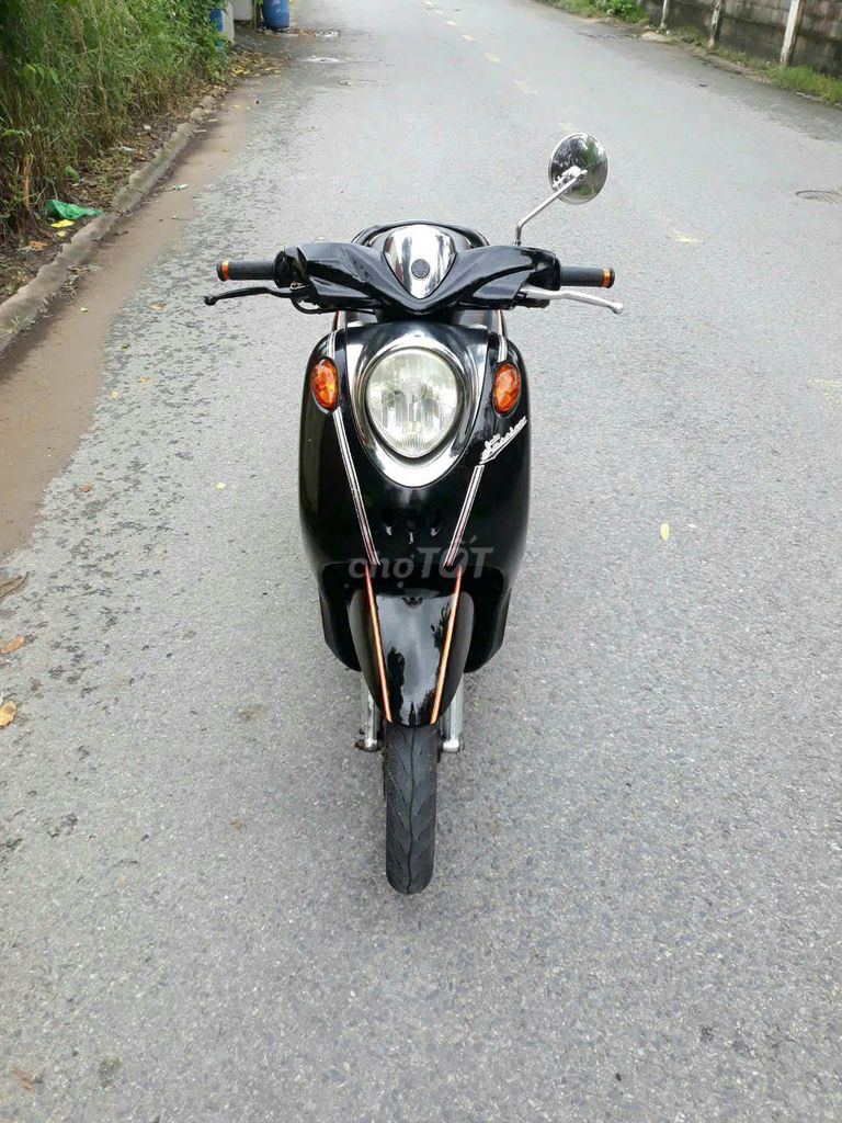 Classico xe rất đẹp máy móc zin bốc bs thành phố. Mua bán Xe máy tại Thành phố Dĩ An Bình Dương được đăng bởi Xe Máy Thanh Bình hình 1