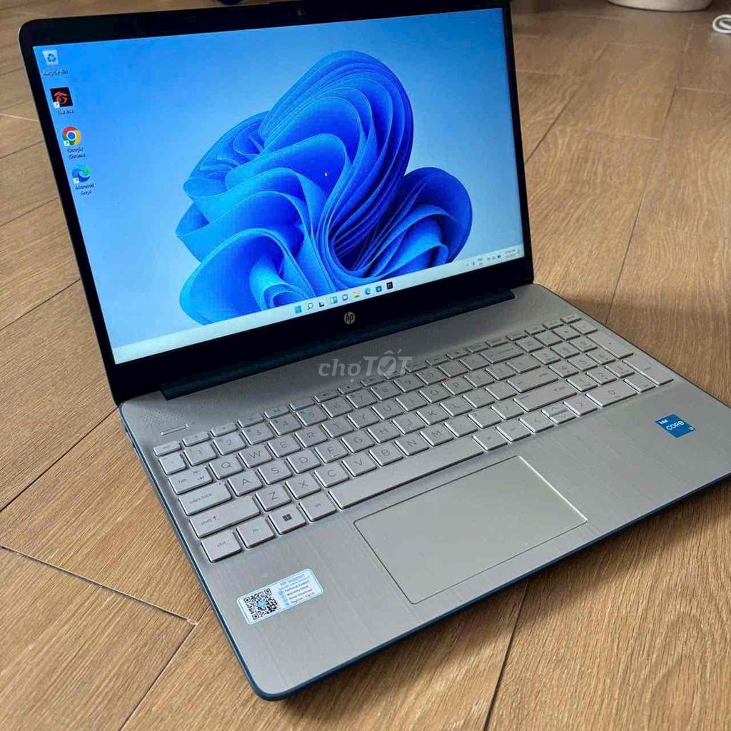 Laptop HP I3 gen 12 8/512 15.6” Full HD