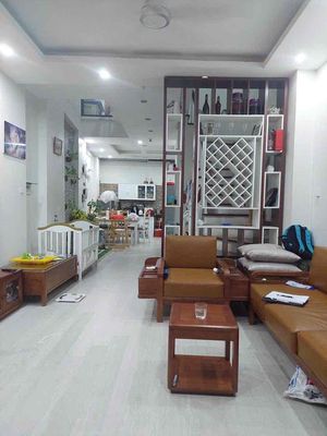 Nhà phố 55 m² · 5 PN · Phố Dịch Vọng