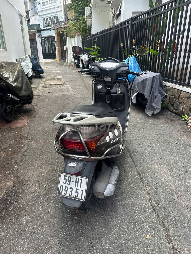Honda Lead 110cc 2011 bs 59h1-09351