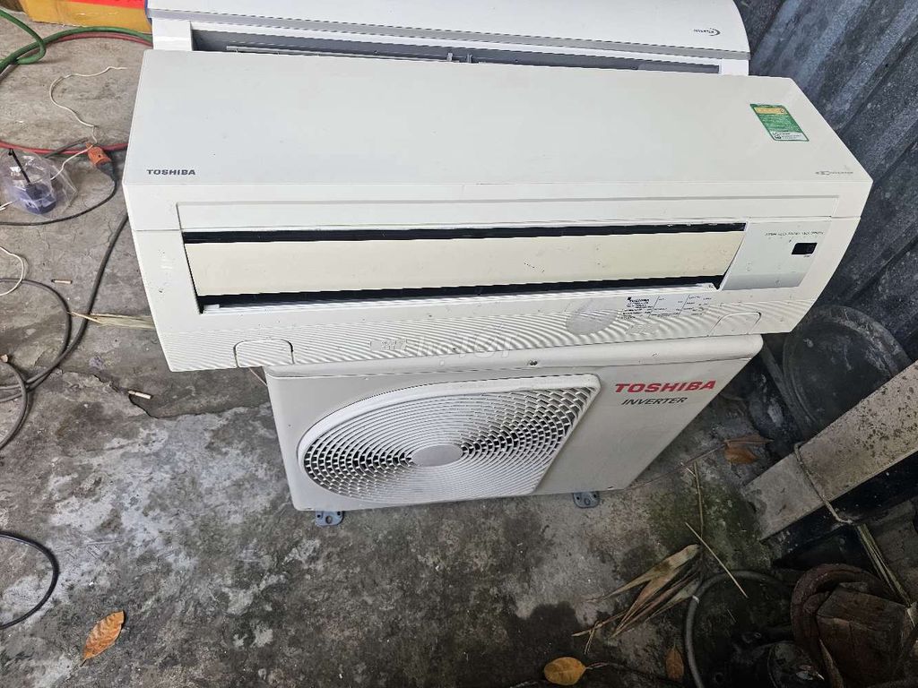 Máy lạnh Toshiba 1.5 HP Inverter Trắng. Mua bán Máy lạnh, điều hoà tại Huyện Hóc Môn Tp Hồ Chí Minh được đăng bởi nguyễn hoàng phúc hình 1