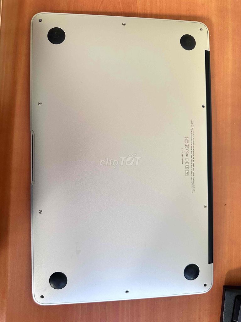 Apple Macbook Air 2011 i5 4GB/256GB Bạc. Mua bán Laptop tại Quận Hà Đông Hà Nội được đăng bởi Pham Linh hình 1