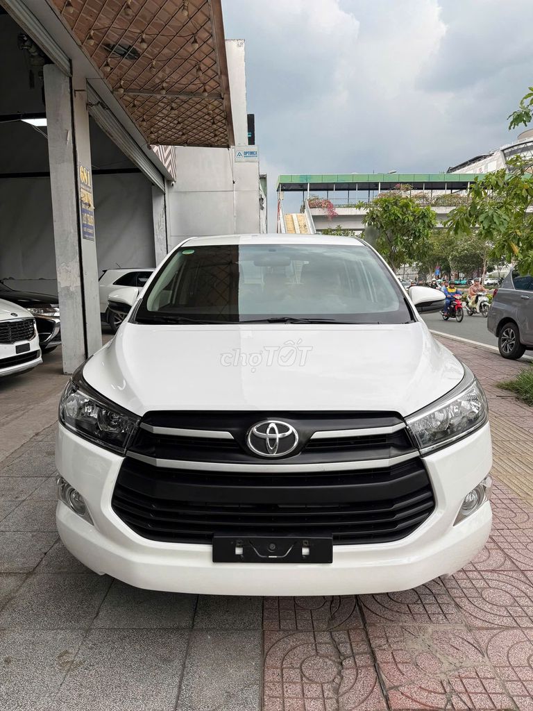 Toyota Innova 2.0E - 2020 - Trắng