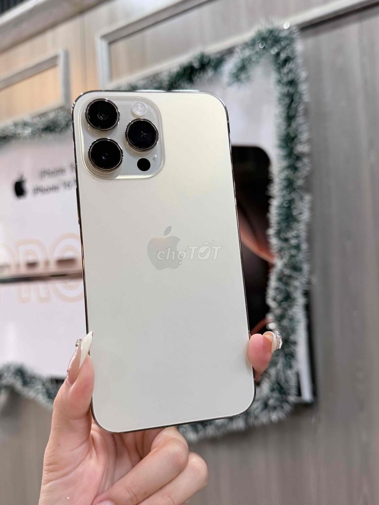 14Promax 1Tb Quốc tế Likenew màu Gold siu sangg🤍. Mua bán Điện thoại tại Quận Thanh Xuân Hà Nội được đăng bởi Phan Tú Engg hình 1