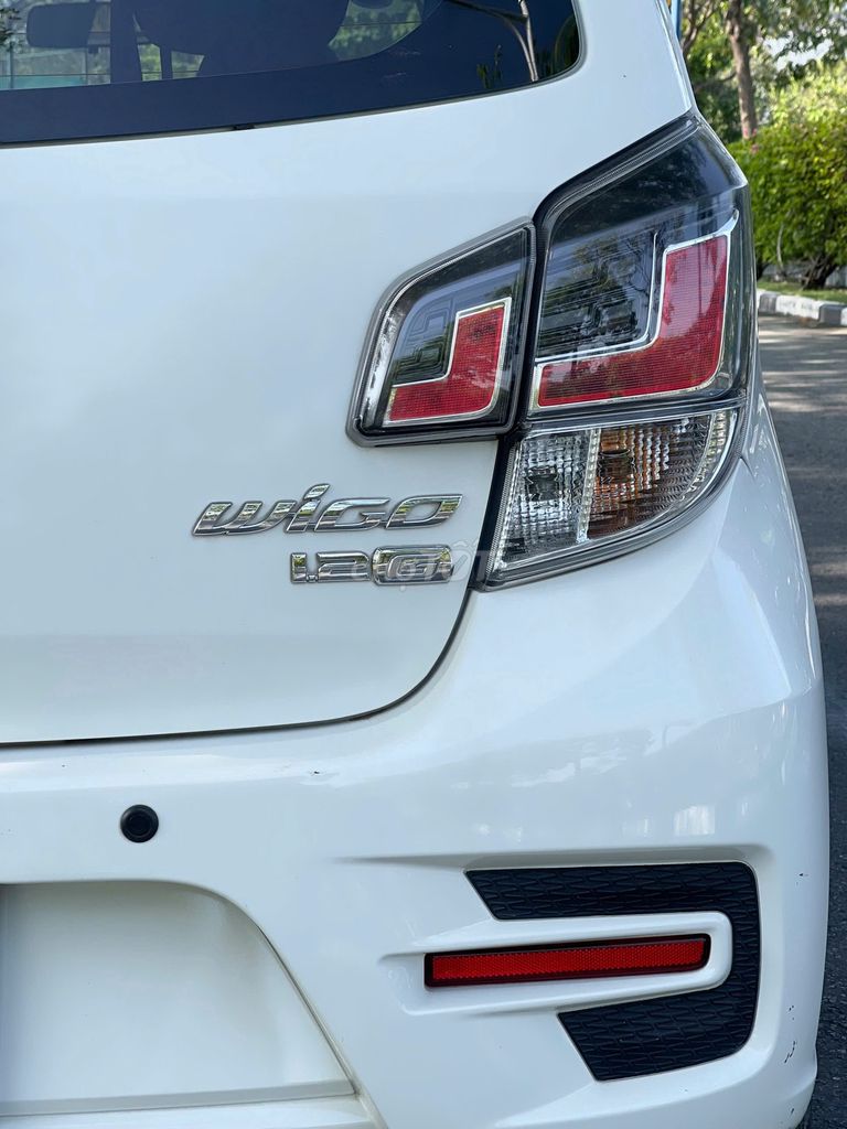 Toyota Wigo 1.2AT màu Trắng 37.000km. Mua bán Ô tô tại Thành phố Thủ Đức Tp Hồ Chí Minh được đăng bởi Nguyễn Thành hình 3