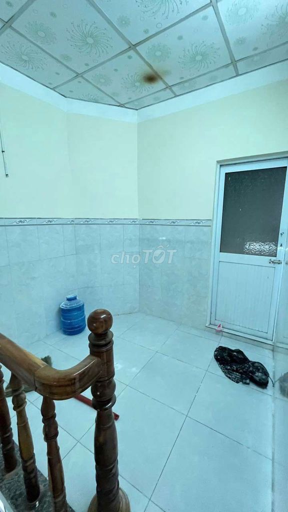 Bán nhà mê lỡ hẻm 808 trần hưng đạo , 40,3m2 , giá 1 tỷ 850tr Bán nhà mê lỡ hẻm 808 trần hưng đạo , 40,3m2 , giá 1 tỷ 850tr