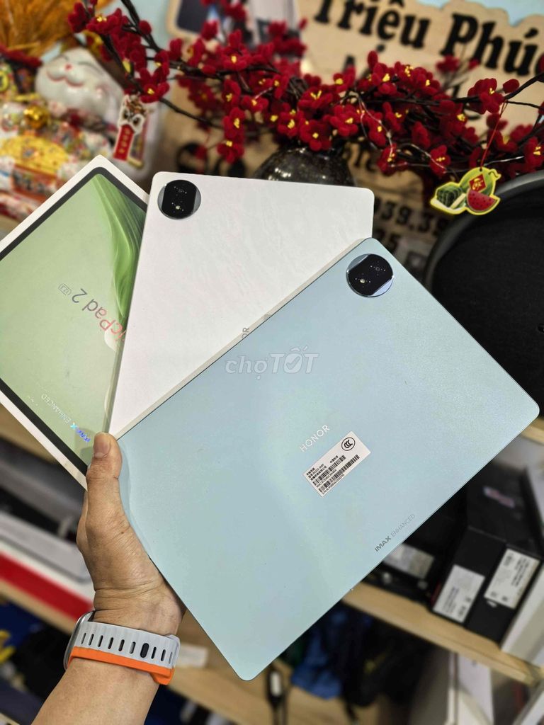 Honor Magic Pad 2 fullbox 8/256 mỏng màn đẹp mượt. Mua bán Máy tính bảng tại Quận Bình Tân Tp Hồ Chí Minh được đăng bởi Triệu Phúc hình 1