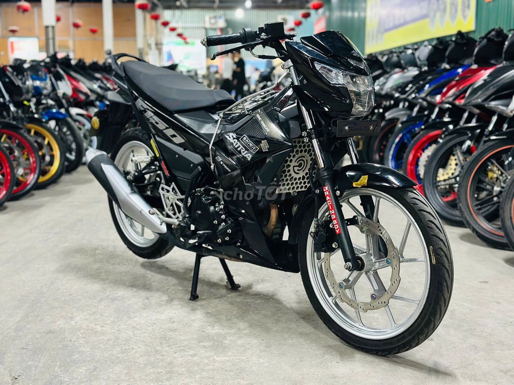 XE MÁYTHANH TÙNG_SATRIA 150FI ĐEN MÁY ZIN XE ĐẸP. Mua bán Xe máy tại Quận Nam Từ Liêm Hà Nội được đăng bởi THANH TÙNG hình 2