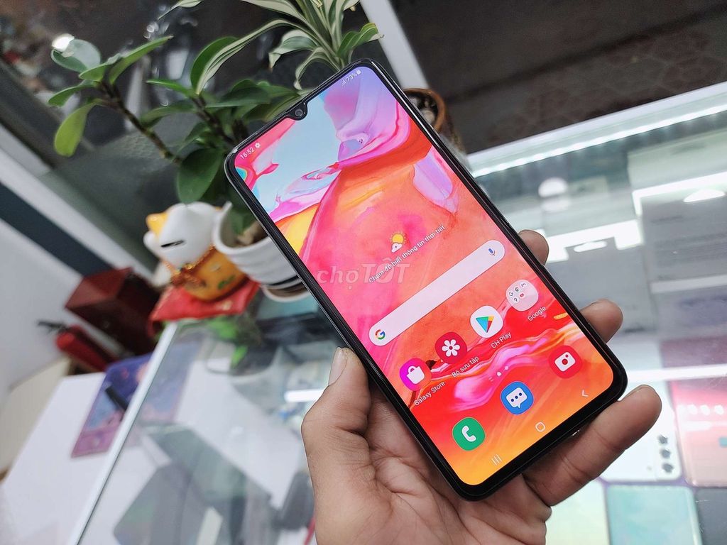 Samsung A70 6GB/128GB zin đẹp (bh 1 tháng)😍. Mua bán Điện thoại tại Quận Ninh Kiều Cần Thơ được đăng bởi Huy hình 1