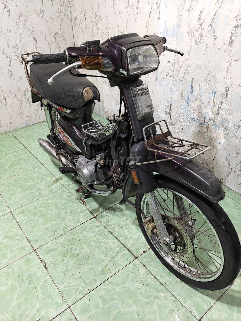 Honda Dream Thai