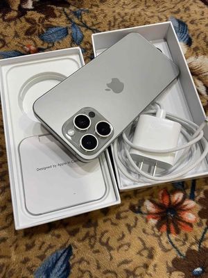 iPhone 15 Pro Max 256GB