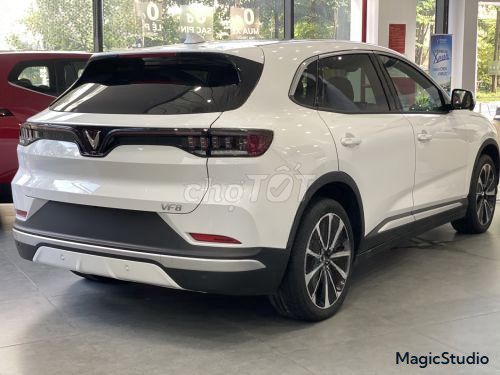 VinFast VF8 Plus 2026 Белый