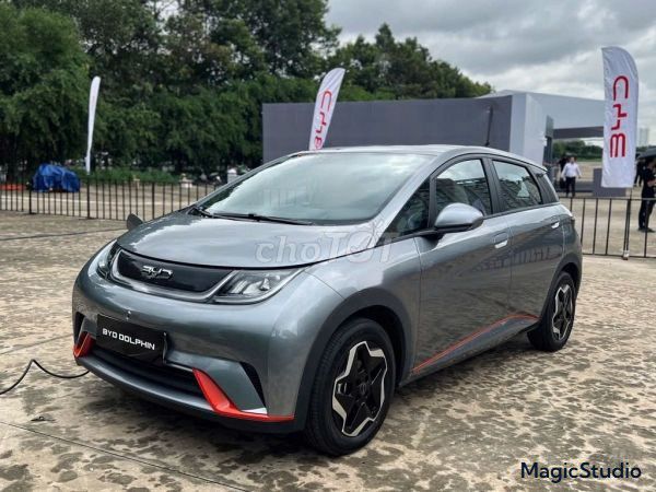BYD Dolphin GLX 2026 Hatchback Điện Xám
