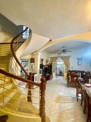 Nhà ở nguyên căn Đại La. Cho thuê nhà ở tại Quận Hai Bà Trưng Hà Nội được đăng bởi Nguyễn Thanh Huyền